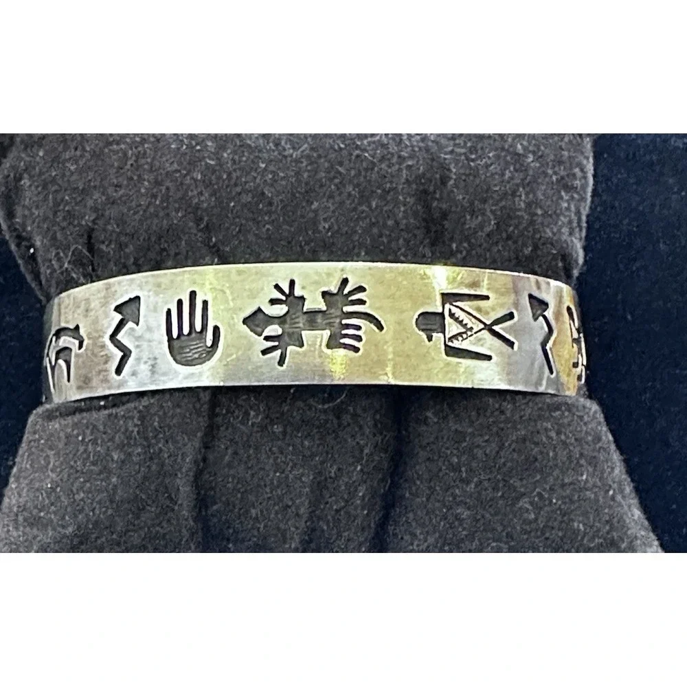 Sterling Silver Cuff Bracelet Signed GM Gerald Mitchell Navajo South Western